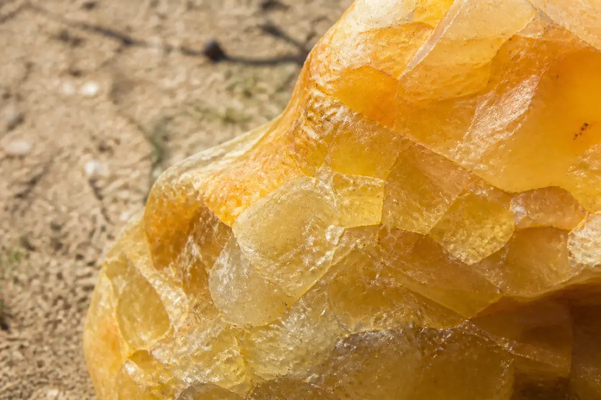 Calcite Jaune : Vertus Et Bienfaits Pour La Lithothérapie